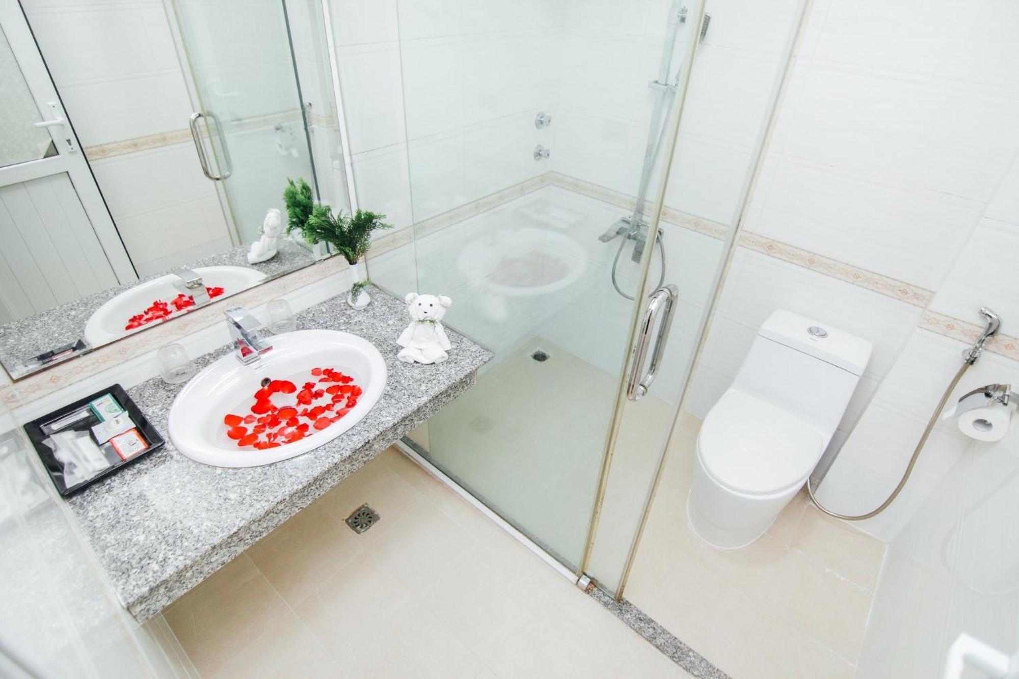 Paradis Hotel Ha Long Dış mekan fotoğraf